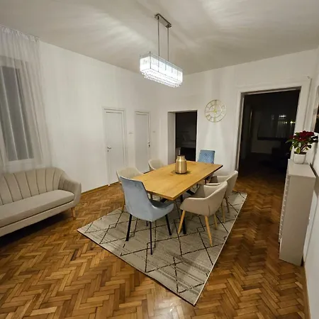 Apartment Fors Downtown Lux *